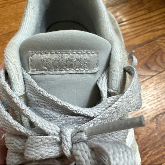 Adidas sneakers - Picture 10 of 10